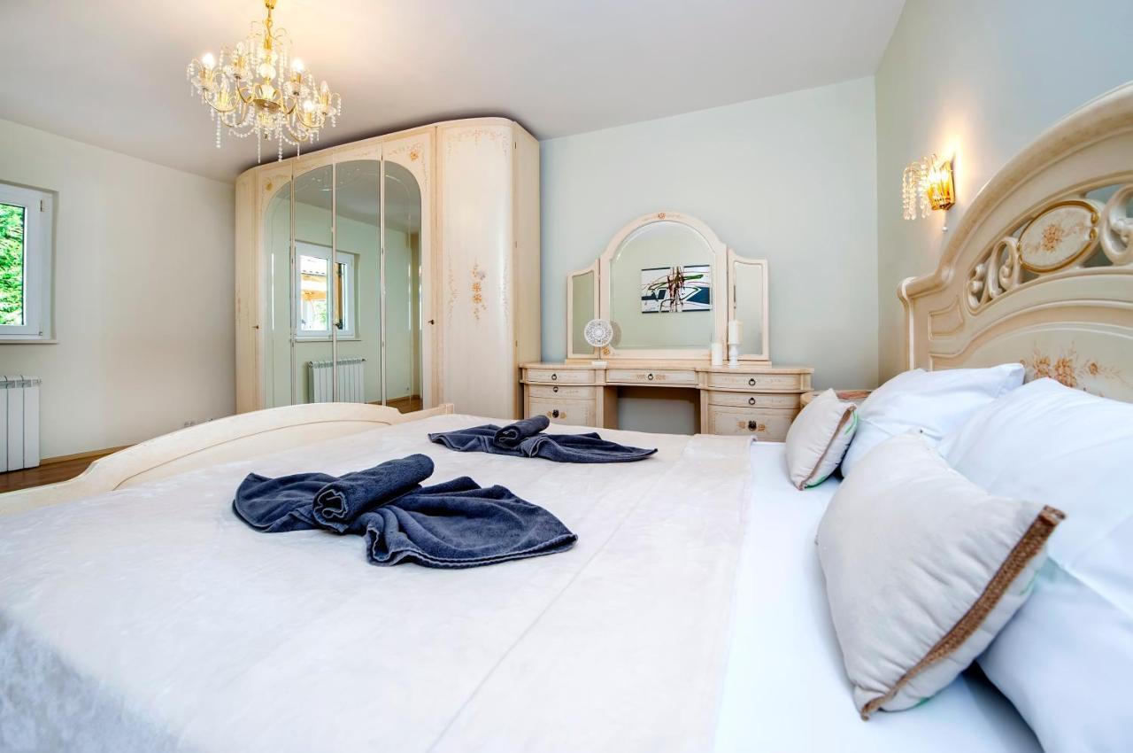 Villa Francesco 로비니 외부 사진